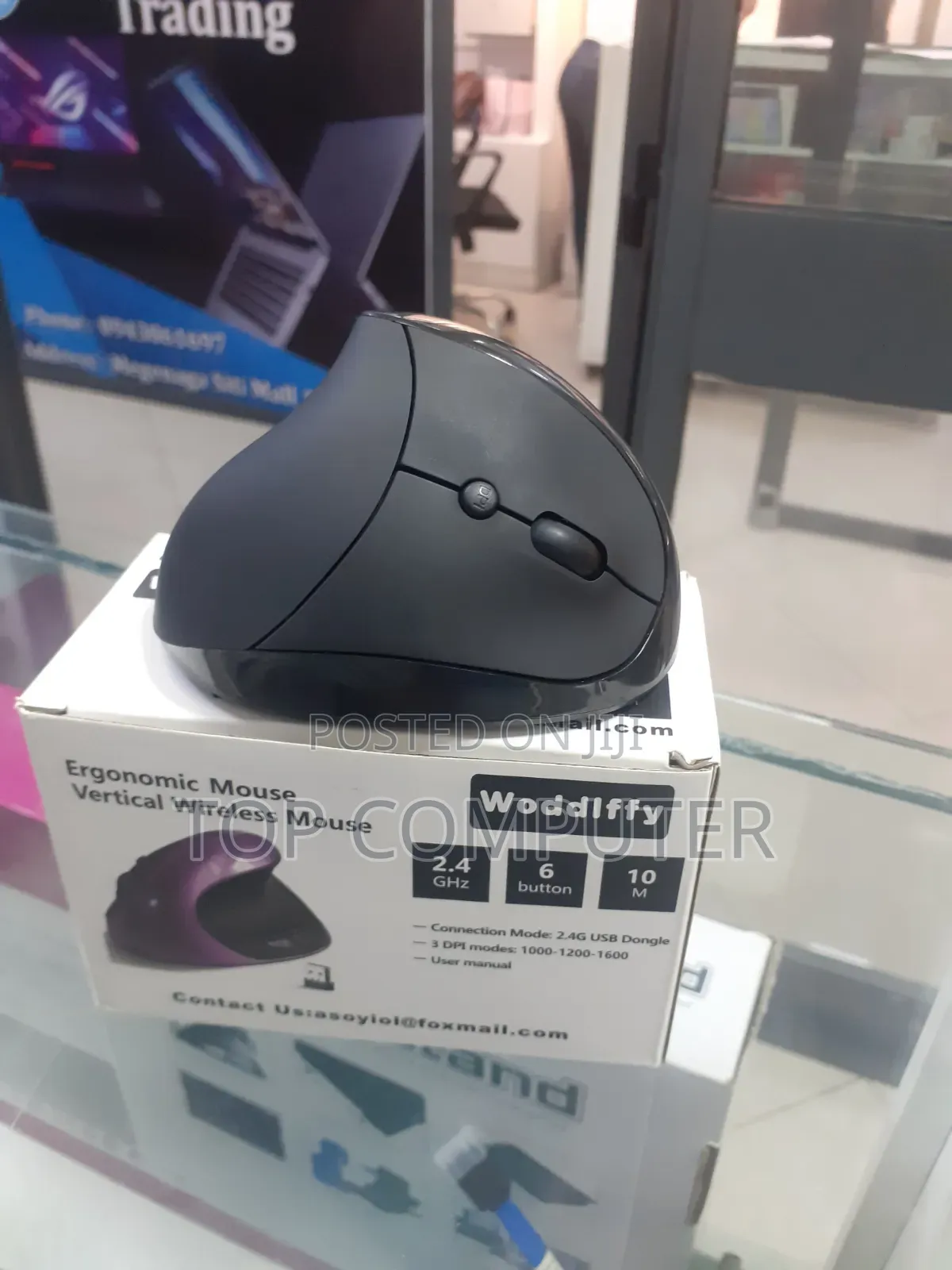 Ergonomic Wireless Mouse