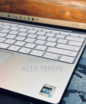New Laptop Dell XPS 15 16GB Intel Core i5 SSD 512GB