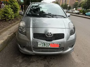 Toyota Yaris 2008 Silver