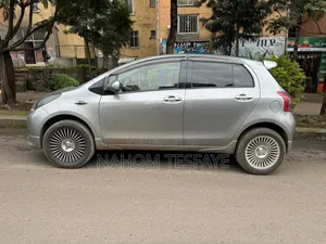 Toyota Yaris 2008 Silver