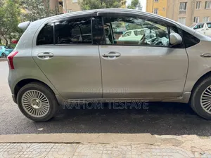 Toyota Yaris 2008 Silver