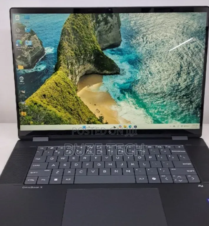 New Laptop HP OmniBook 5 16" 16GB Intel Core Ultra 5 SSD 512GB