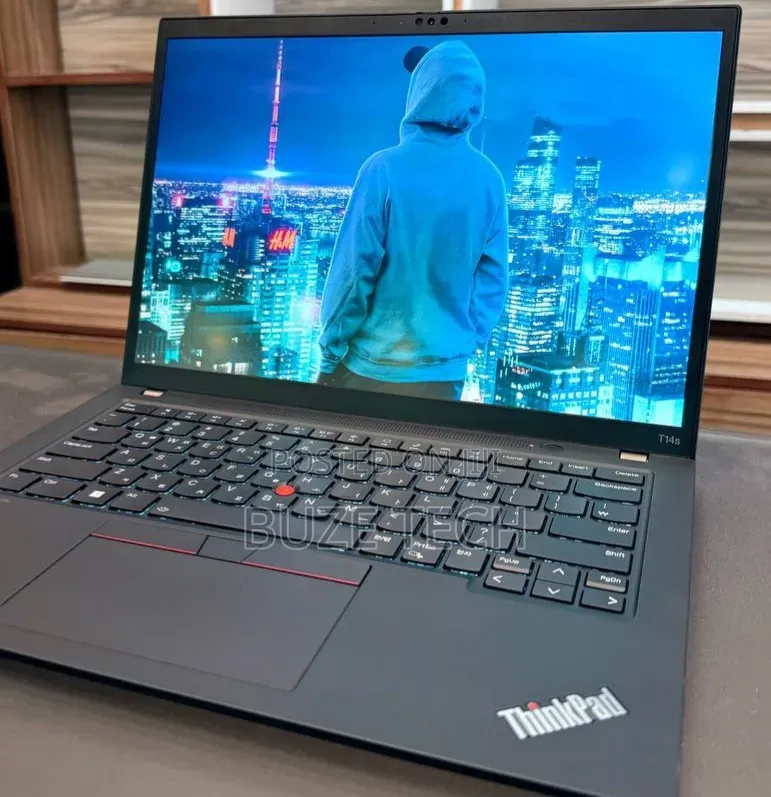 New Laptop Lenovo ThinkPad T14 32GB Intel Core i7 SSD 512GB