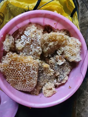 ንጹህ ማር (Honey)