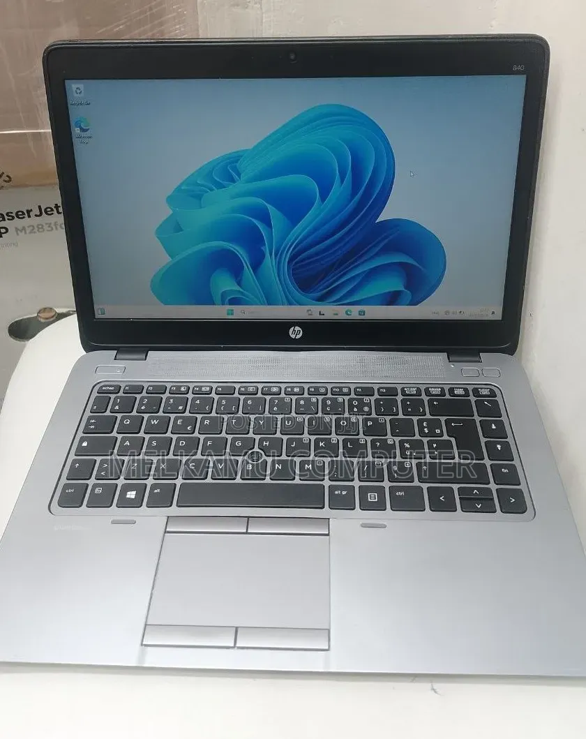 New Laptop HP EliteBook 840 G2 8GB Intel Core i5 HDD 1T