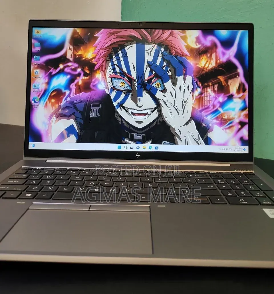 New Laptop HP ZBook Firefly 15 G7 16GB Intel Core i7 SSD 512GB