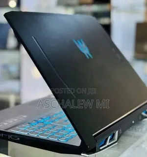 New Laptop Acer Predator Helios 300 16GB Intel Core i7 SSD 512GB