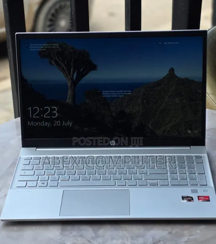 New Laptop HP Pavilion 15 16GB AMD Ryzen 5 SSD 512GB