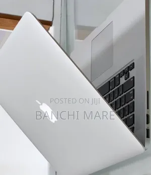 New Laptop Apple MacBook Pro 2015 16GB Intel Core i7 SSD 512GB