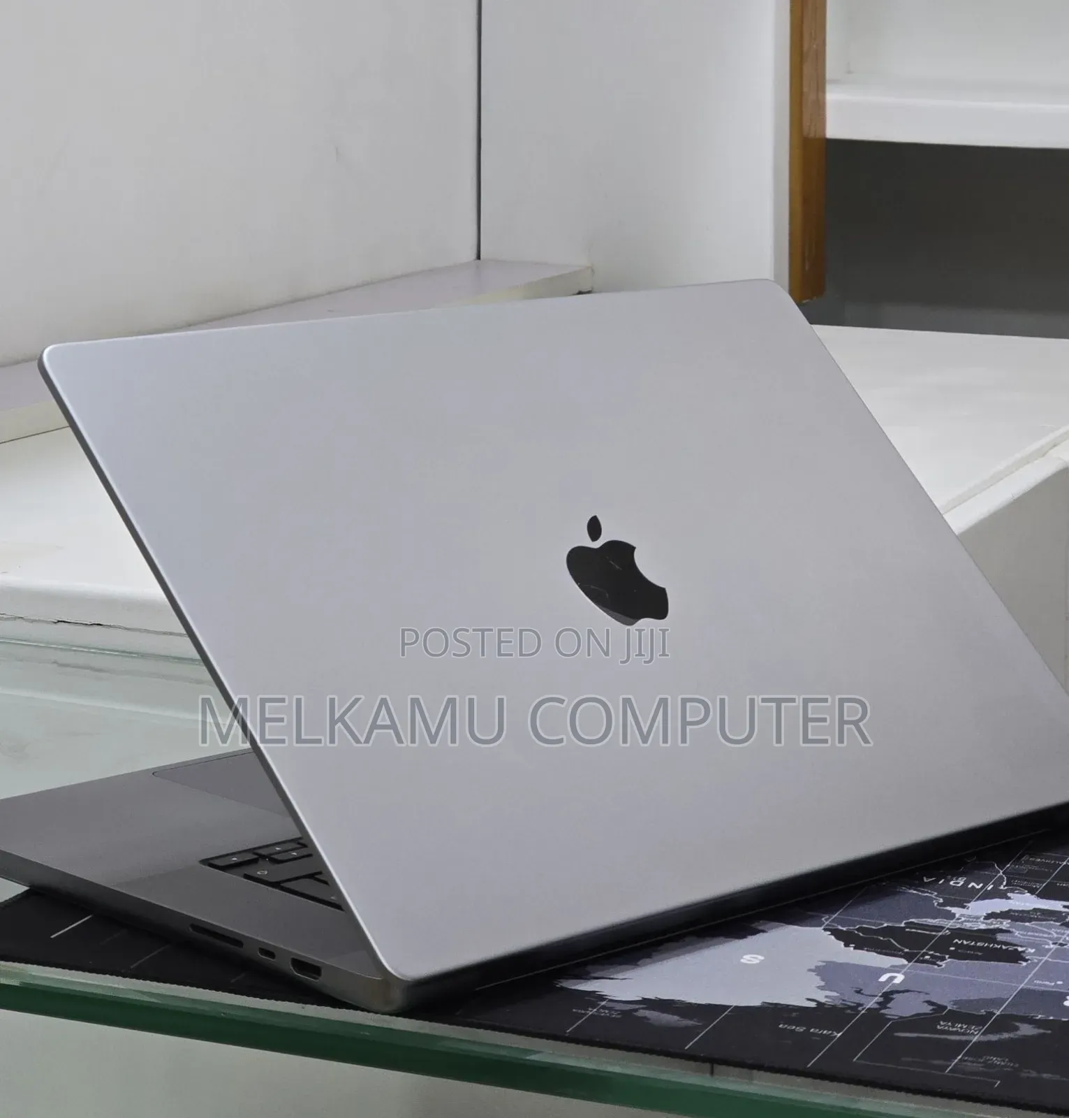 New Laptop Apple MacBook Pro 2021 M1 Max 32GB Apple M1 SSD 1T
