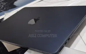 New Laptop Apple MacBook Air 2022 M2 8GB Apple M2 SSD 256GB