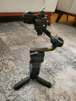DJI RS 3 Mini Gimbal Stabilizer - Excellent Condition