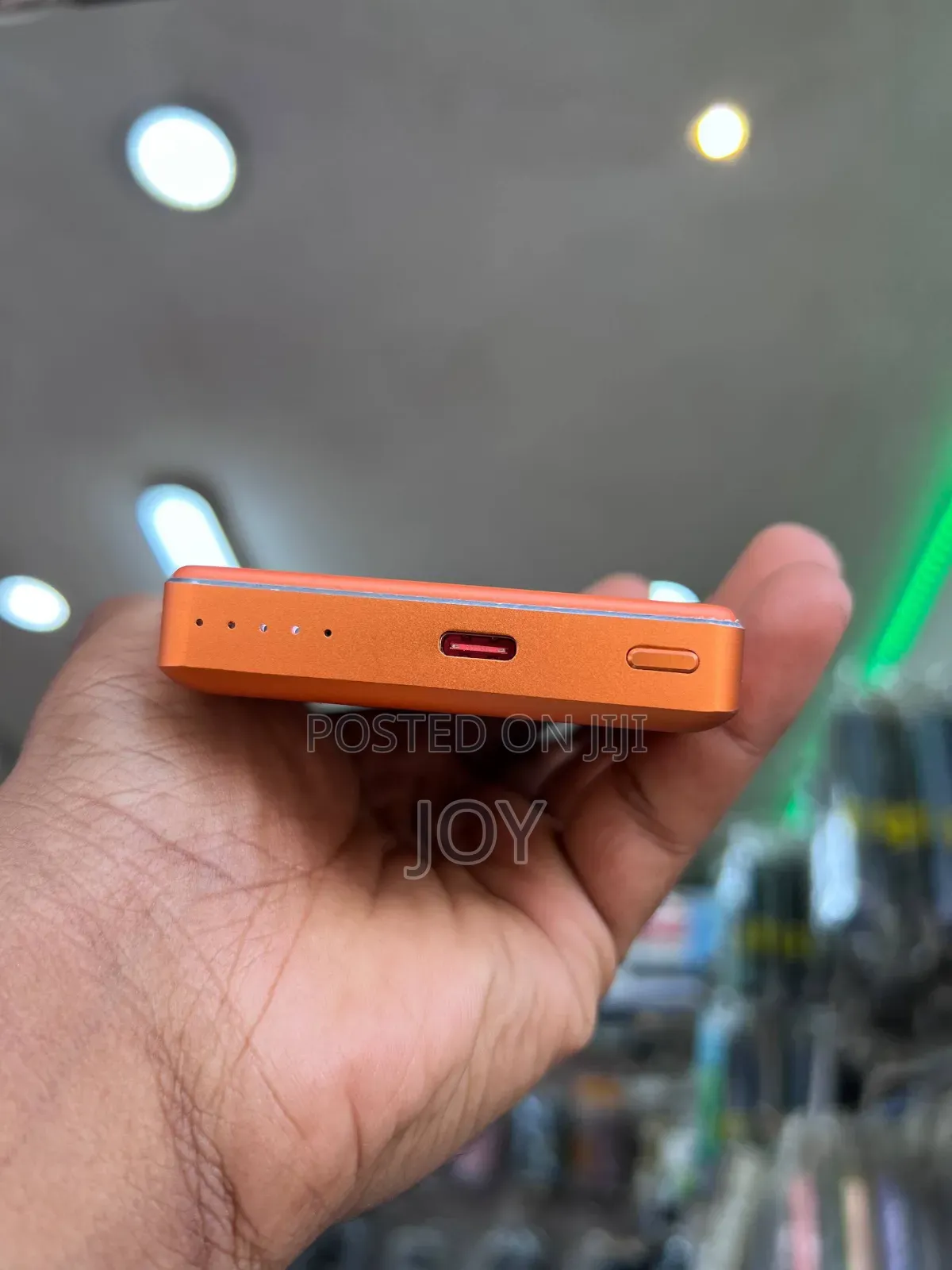 ሩጋስ (Rugga's) ማግኔቲክ ፓወር ባንክ - 10000mAh (22.5W)