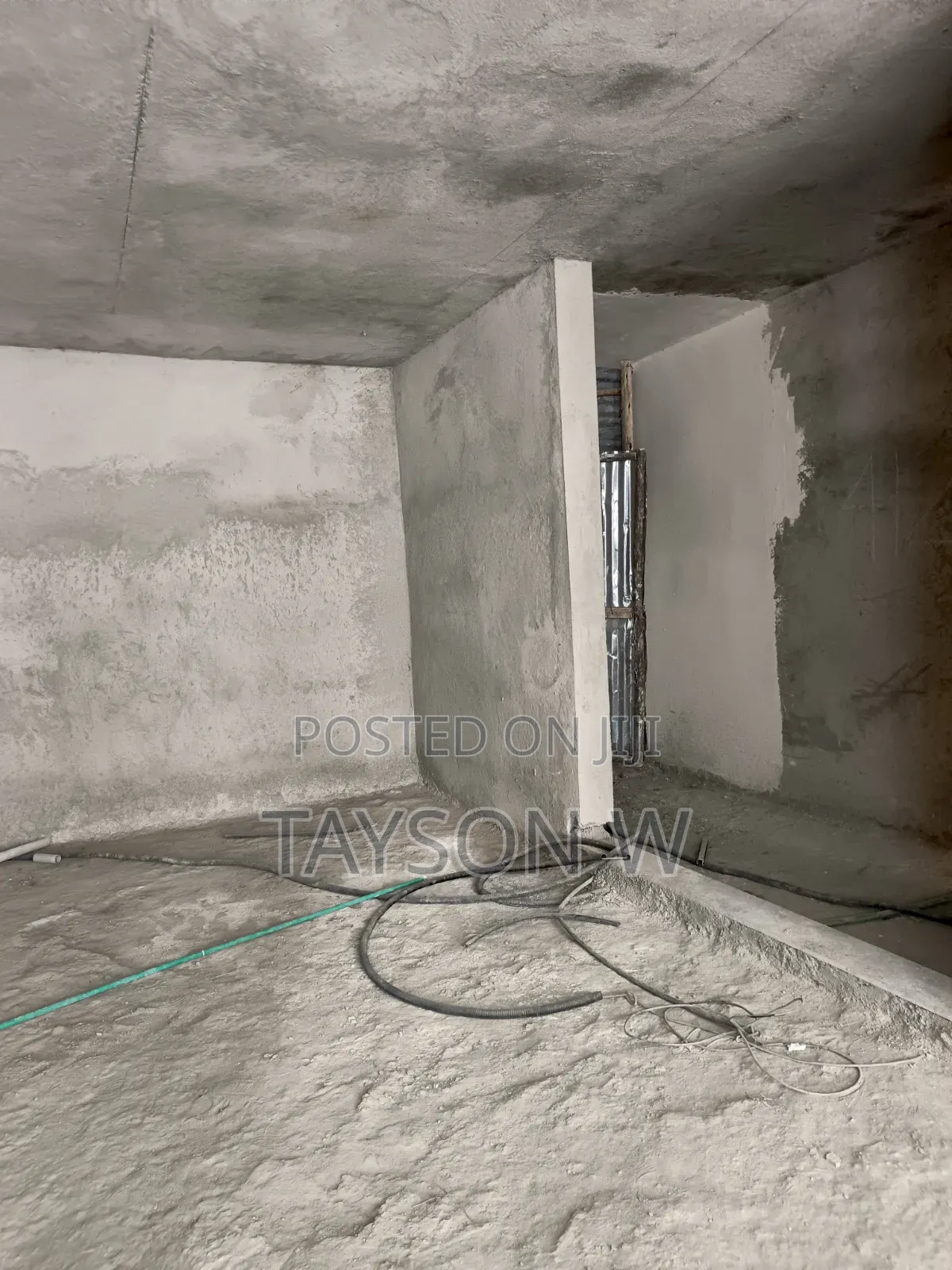 4bdrm Apartment in Addis Ababa Ayat, Bole for sale