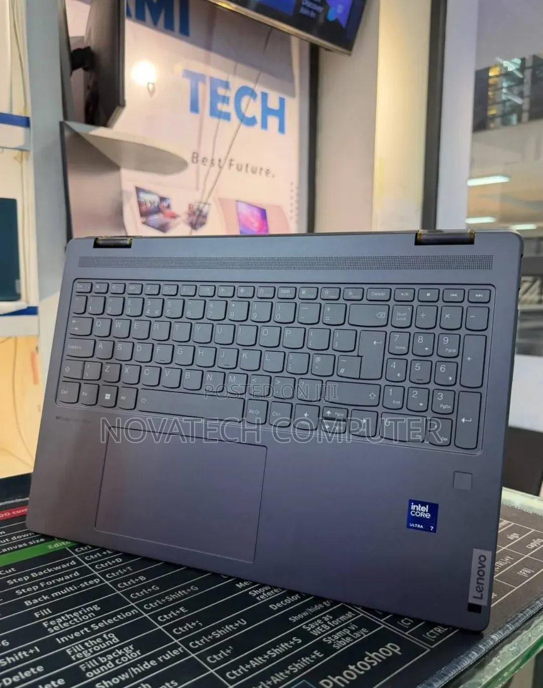 New Laptop Lenovo Yoga 7i 16GB Intel Core Ultra 7 SSD 512GB