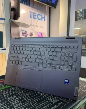 New Laptop Lenovo Yoga 7i 16GB Intel Core Ultra 7 SSD 512GB