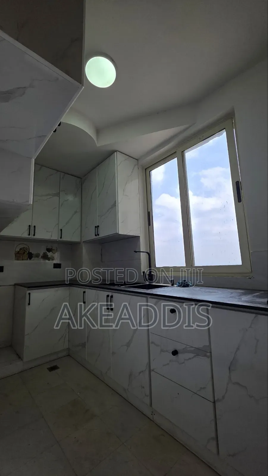 Furnished 1bdrm Condo in Bole Ayat for sale