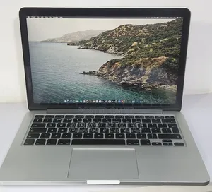 New Laptop Apple MacBook 2015 8GB Intel Core i5 SSD 256GB