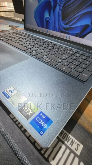 New Laptop Dell Inspiron 15 16GB Intel Core i7 SSD 512GB