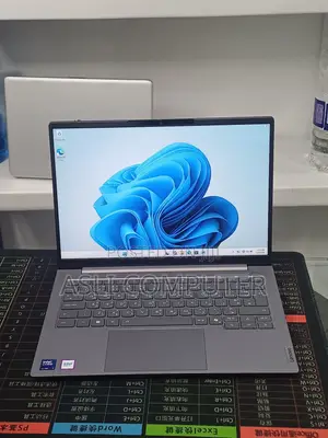 New Laptop Lenovo Thinkbook 14 16GB Intel Core Ultra 7 SSD 512GB