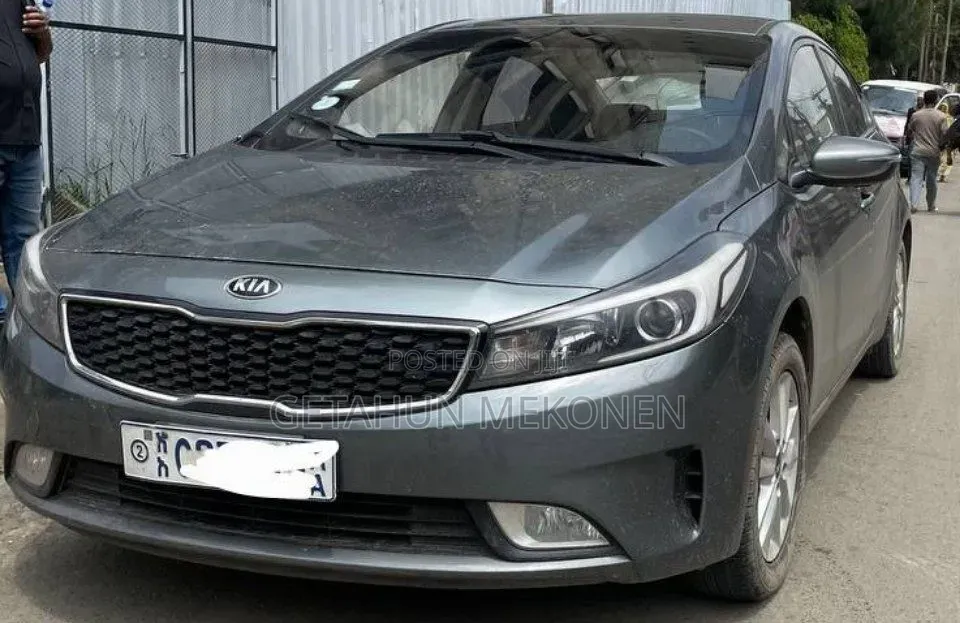 Kia Cerato 2018 Gray