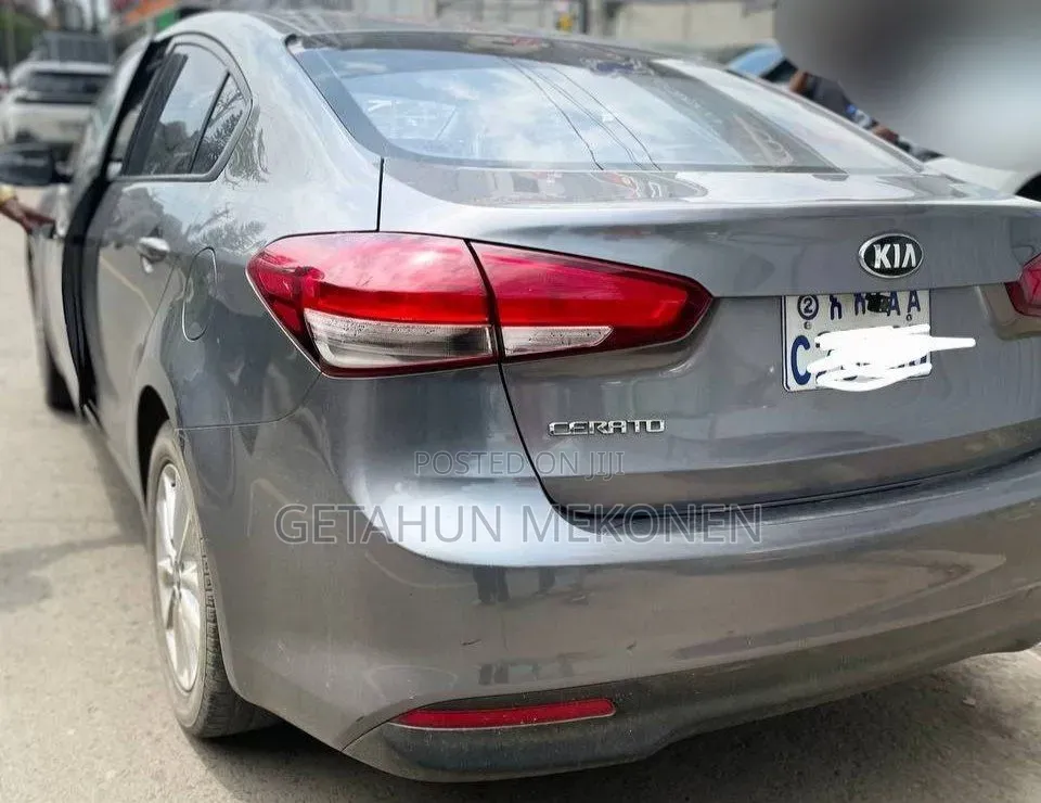 Kia Cerato 2018 Gray