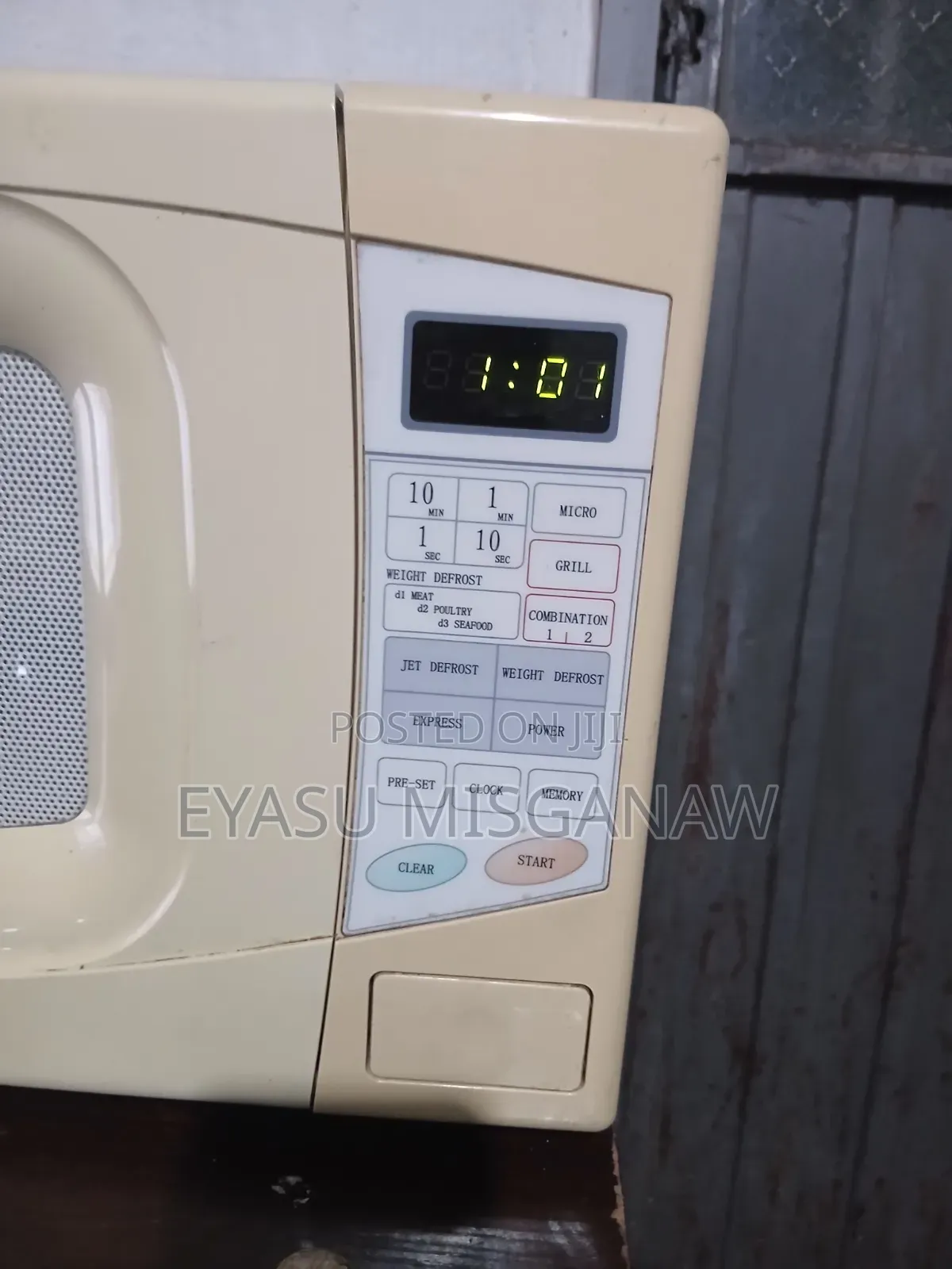 Microwave Oven