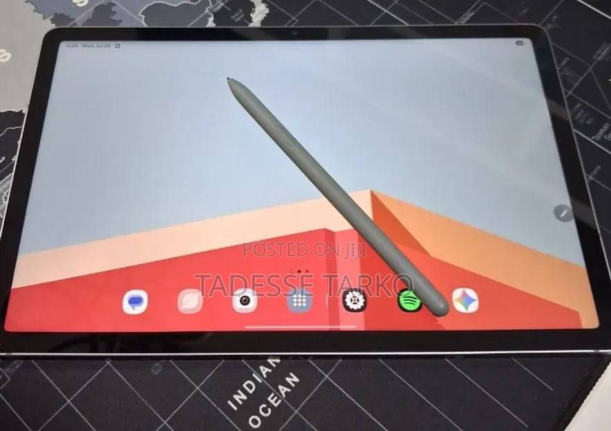 New Samsung Galaxy Tab S9 FE 128 GB Silver