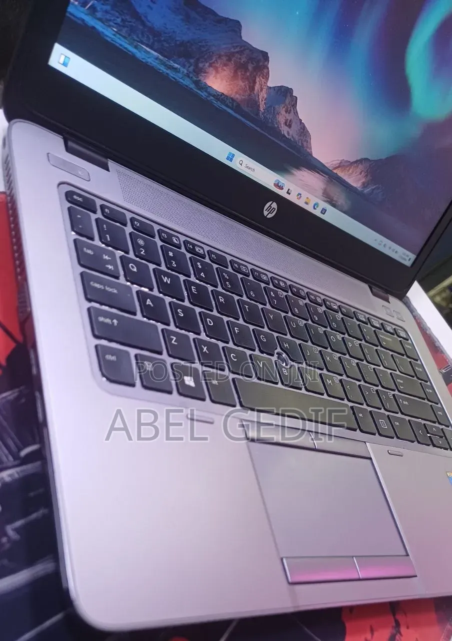 New Laptop HP EliteBook 840 8GB Intel Core i5 HDD 500GB