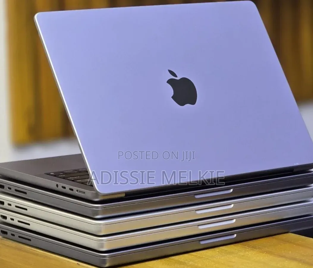 New Laptop Apple MacBook 32GB Apple M1 Pro SSD 512GB