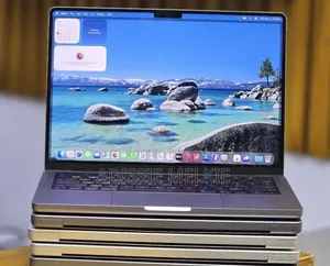 New Laptop Apple MacBook 32GB Apple M1 Pro SSD 512GB