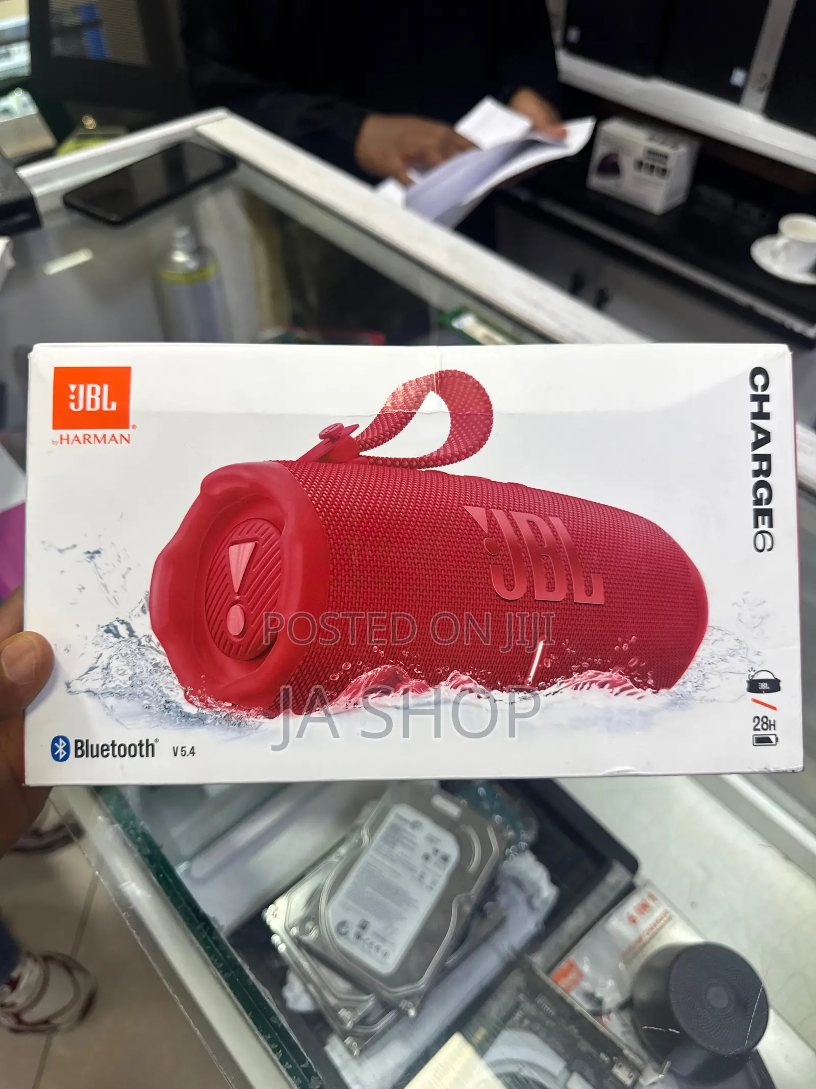 JBL Charge 6 Bluetooth Speaker