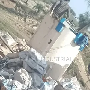 3500 ሊትር የኳርትዝ ወርቅ ማዕድን CIP Agitator Mixer 1.8 Ton Quartz Gold Mixer