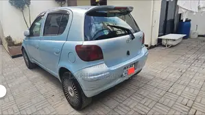 Toyota Vitz 2004