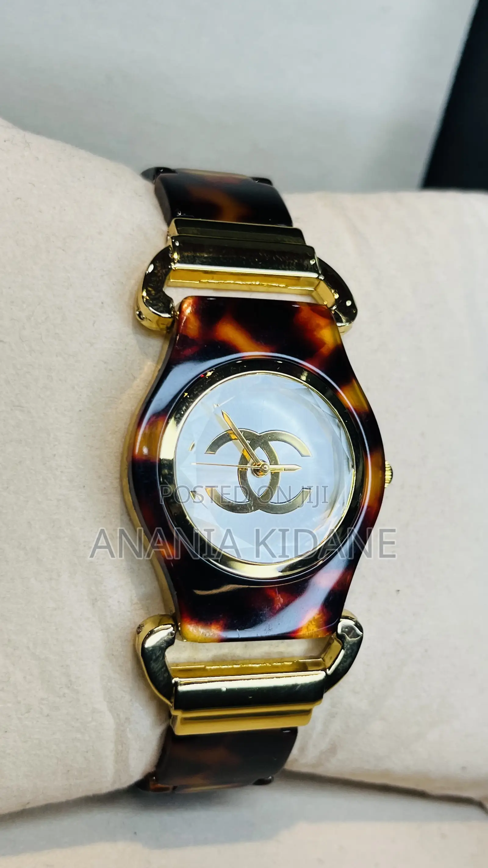 The Elegant Guess Watch