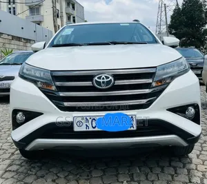 Toyota Rush 2021 Ivory