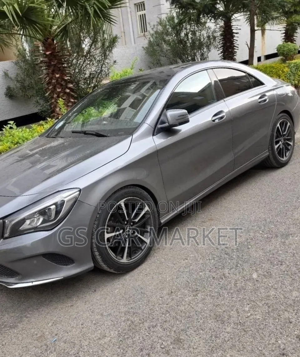 Mercedes-Benz CLA-Class CLA 250 Sedan 2017 Gray
