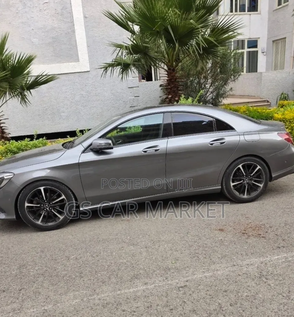 Mercedes-Benz CLA-Class CLA 250 Sedan 2017 Gray