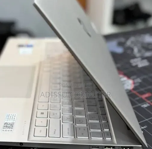 New Laptop HP Pavilion 15 16GB Intel Core i5 SSD 1T