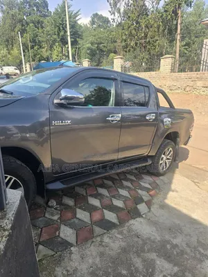 Toyota Hilux 2020