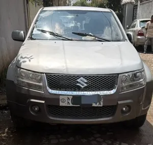 Suzuki Grand Vitara 2006 Silver