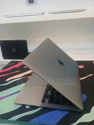 New Laptop Apple MacBook Air 2020 M1 8GB Apple M1 SSD 256GB