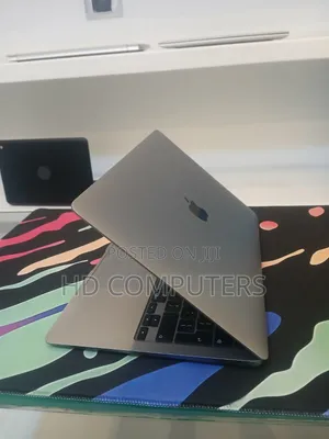 New Laptop Apple MacBook Air 2020 M1 8GB Apple M1 SSD 256GB