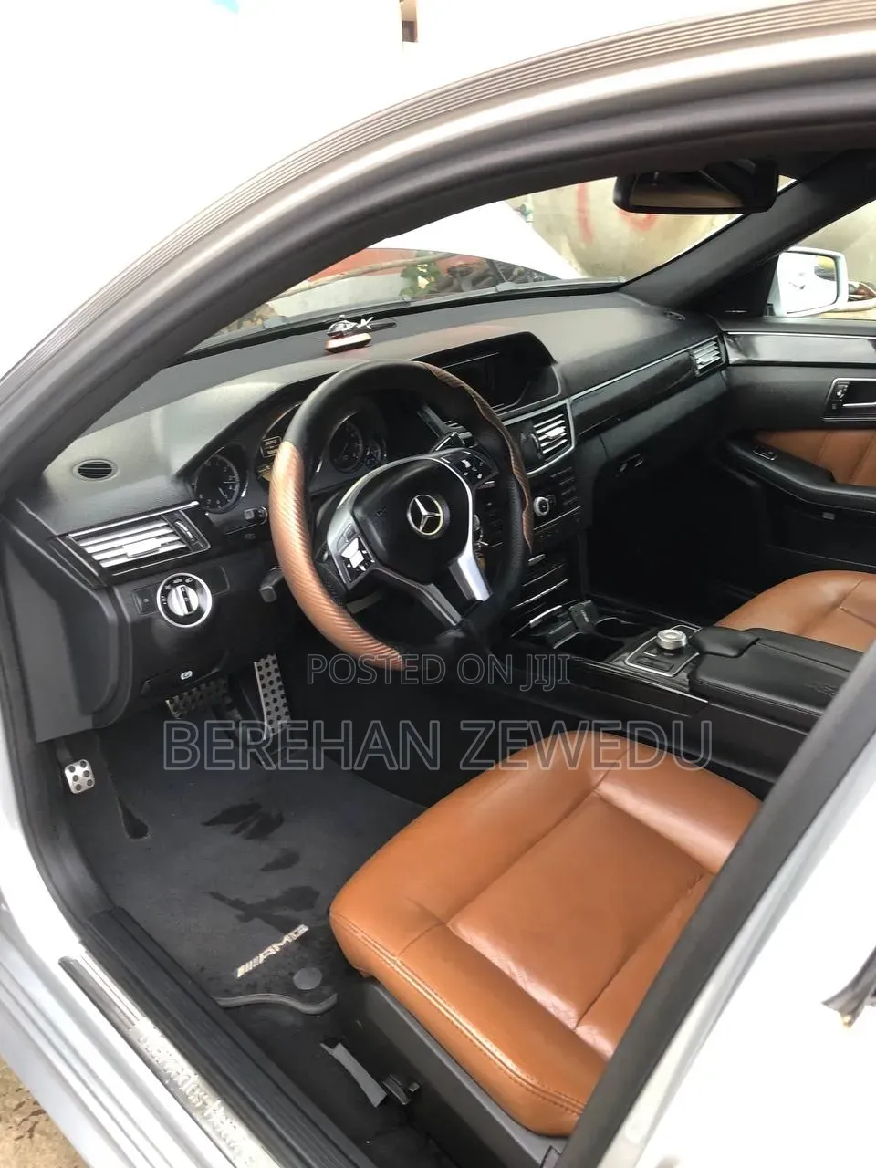 Mercedes-Benz E200 2013 Silver