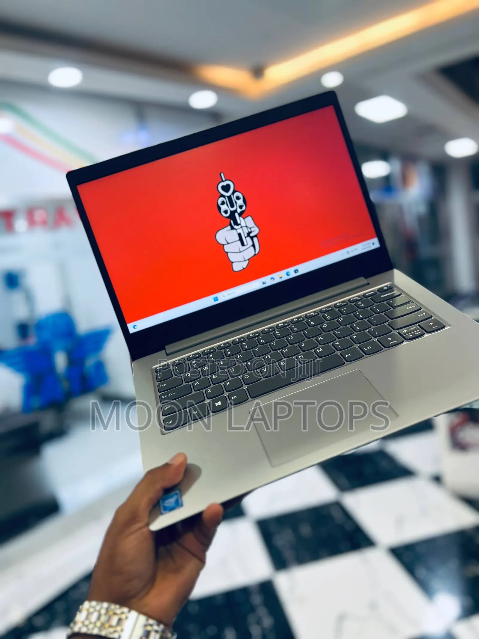 New Laptop Lenovo Ideapad 3 4GB Intel Celeron SSD 60GB