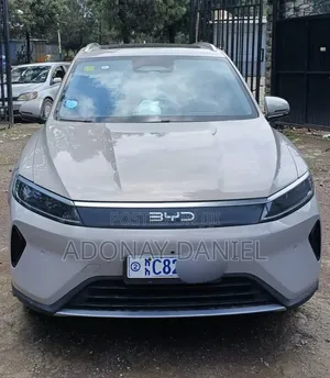 BYD Seal 05 DM-i 2025 Off white