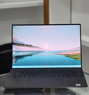 New Laptop Dell Precision 5550 16GB Intel Core i7 SSD 512GB
