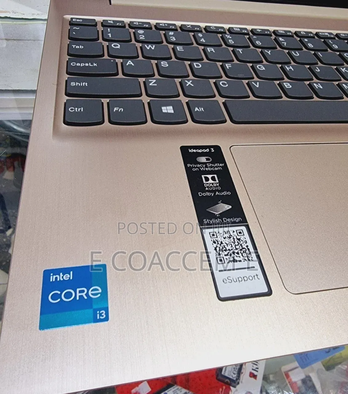 New Laptop Lenovo 8GB Intel Core i3 SSD 256GB