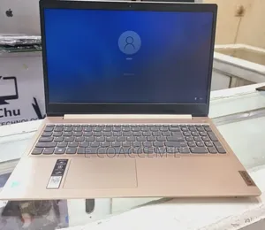 New Laptop Lenovo 8GB Intel Core i3 SSD 256GB
