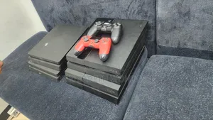 Play Station 4 Slim( PS4 Slim ) With 2 Orginal Joystick's